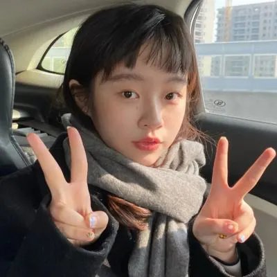 左轮百合